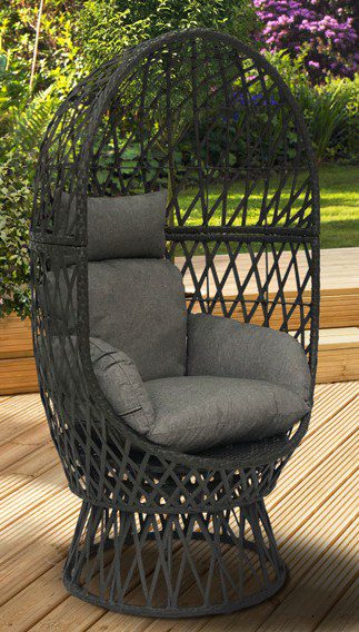 Rattan swivel egg chair